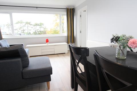 4 bedroom apartment to rent, Hazelwood Road, Bristol BS9