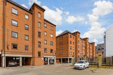 2 bedroom apartment for sale, West Street, Gravesend, Kent