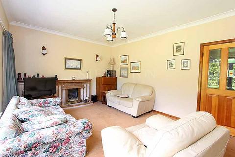 3 bedroom detached bungalow for sale, Viewlands Drive, Wightwick, Wolverhampton, WV6