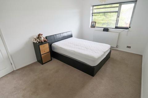 2 bedroom apartment for sale, Tupwood Lane, Caterham
