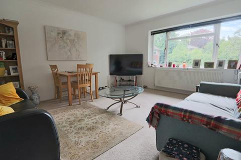 2 bedroom apartment for sale, Tupwood Lane, Caterham