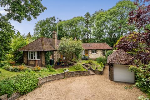 Thakeham Road, Storrington, West Sussex