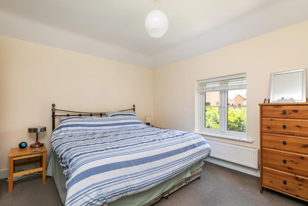 2 Sarum Cottages SO22 6 QS-12