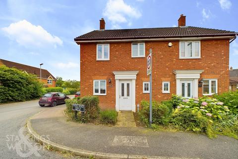 3 bedroom semi-detached house for sale, Evora Road, Wymondham