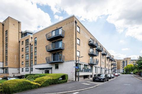 2 bedroom flat to rent, Glaisher Street, Greenwich, London, SE8