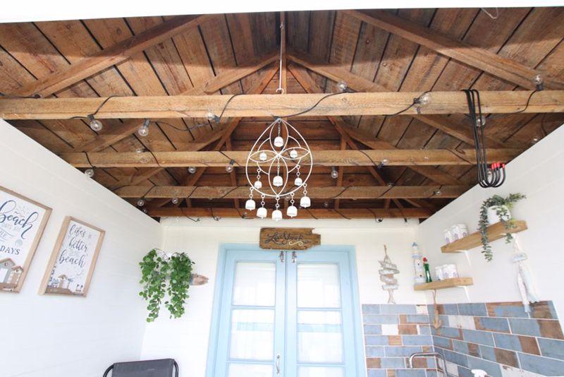 Feature roof photo 1