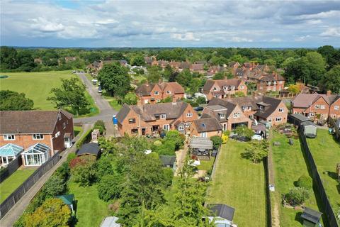 37 Heath Road, Bradfield Southend, Reading, RG7 6HD