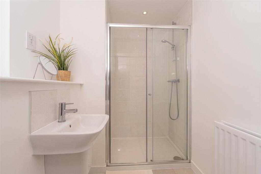 En Suite Shower Room