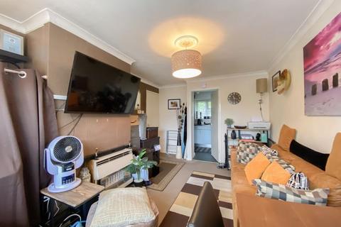 1 bedroom apartment for sale, Gozzard Street, Bilston, WV14 7EW