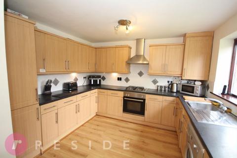 5 bedroom detached house for sale, Spinners Green, Rochdale OL12