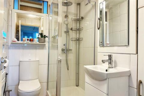 423 Broadway, Chadderton, Oldham, OL9 8AP