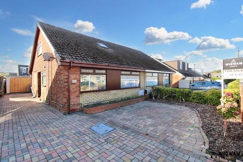 4 bedroom semi-detached bungalow for sale, Owst Road, Keyingham, HU12