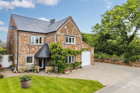 5 bedroom detached house for sale, Far Lane, Loughborough