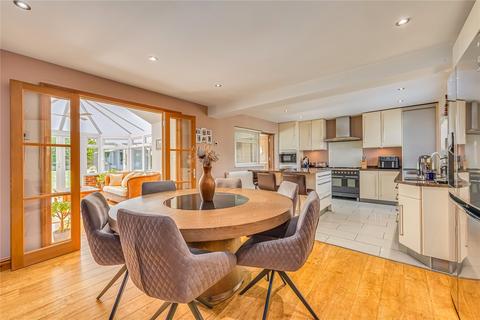 5 bedroom bungalow for sale, Bedford Road, Wilstead, Bedfordshire, MK45