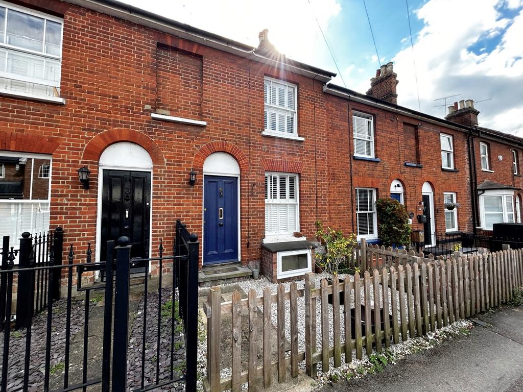 Trevor Road, Hitchin, SG4 3 bed terraced house for sale £500,000