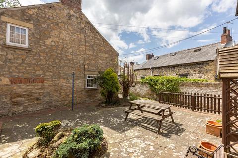 3 bedroom terraced house for sale, Park Street, Pickering