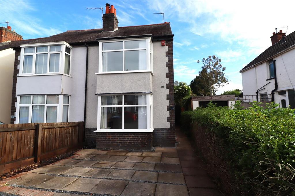 Byron Street, Barwell 3 bed house £1,100 pcm (£254 pw)