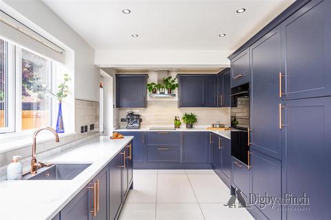 6 Ash Grove, Bottesford, Nottingham, NG13 0FR