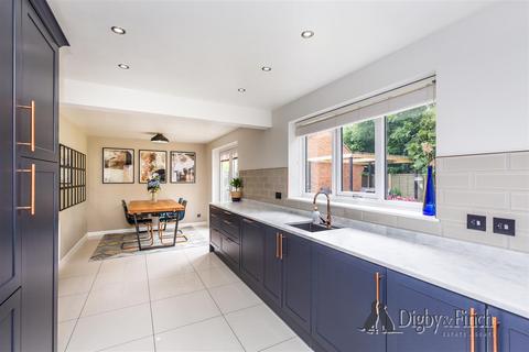 6 Ash Grove, Bottesford, Nottingham, NG13 0FR