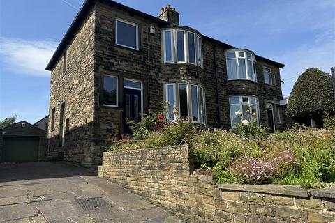 3 bedroom semi-detached house for sale, Reinwood Avenue, Huddersfield HD3