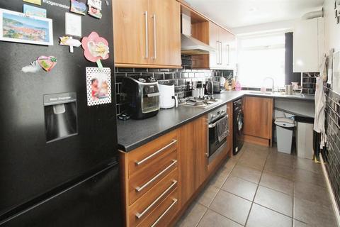 70 Mount Street, Eccleshill, Bradford, BD2 2JH