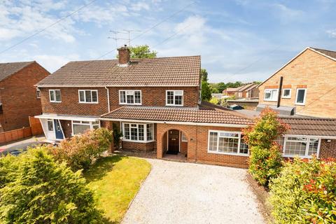 4 bedroom semi-detached house for sale, Lea Road, Camberley GU15