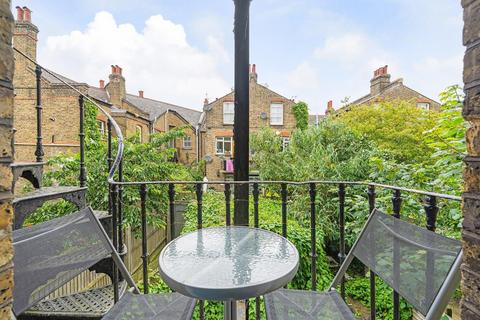 2 bedroom flat for sale, Landor Road, SW9