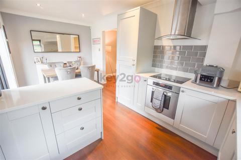 292 Beaver Hill Road, Sheffield, S13 9QB