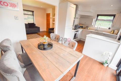 292 Beaver Hill Road, Sheffield, S13 9QB