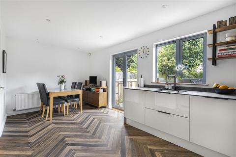 23 Rustat Avenue, Cambridge, CB1 3PF