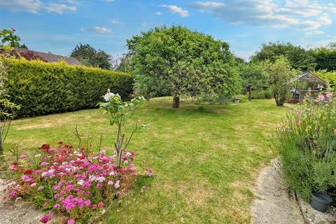 3 bedroom detached bungalow for sale, Church Road, Binstead, Ryde, PO33 3TA