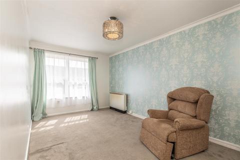 1 bedroom retirement property for sale, Gainsborough Lodge, South Farm Road, Worthing