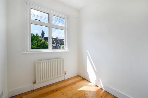 121 Effra Road, London, SW19 8PU