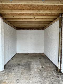 Garage for sale, Kipling Avenue, Goring