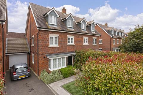 4 bedroom semi-detached house for sale, Coppice Road, Worthing
