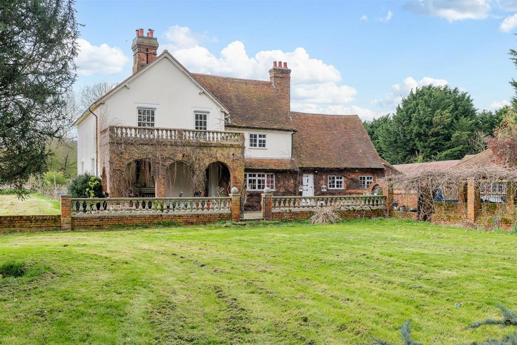 Holwell Hyde Lane, Welwyn Garden City 4 bed detached house for sale £