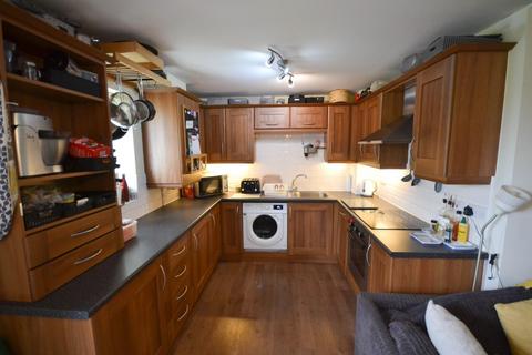 2 bedroom apartment for sale, Station Close, Manchester M26