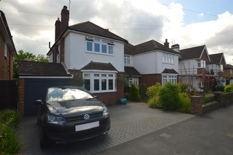 3 bedroom semi-detached house for sale, Rochester Way, Croxley Green