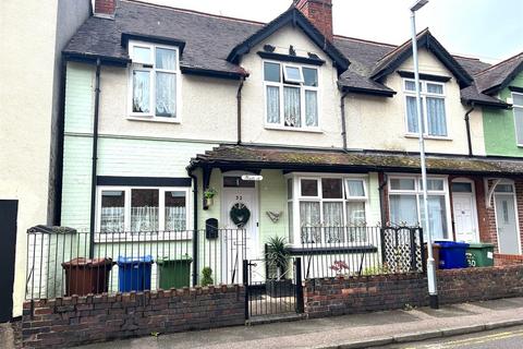 3 bedroom terraced house for sale, Bow Street, Rugeley