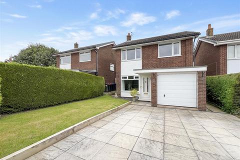 3 bedroom detached house for sale, Colliery Green Close, Little Neston, Neston