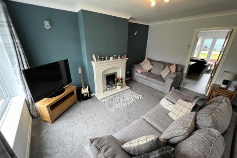 3 bedroom detached house for sale, Colliery Green Close, Little Neston, Neston