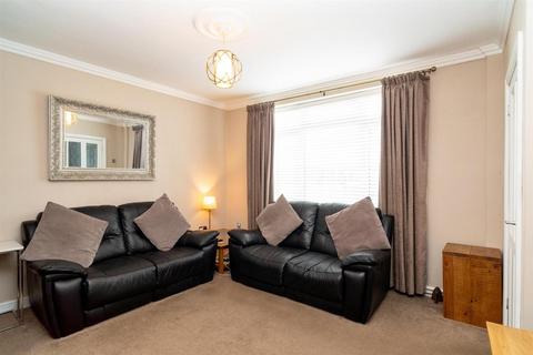 2 bedroom terraced house for sale, Buckingham Road, Borehamwood WD6