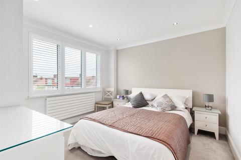 181 Westway, London, SW20 9LR