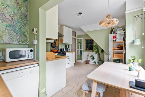 128a Durham Road, London, SW20 0DG