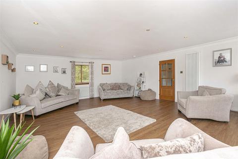 5 bedroom detached bungalow for sale, Piperdam Drive, Fowlis DD2