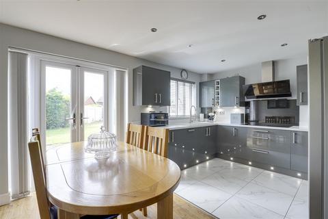 3 bedroom detached house for sale, Claremont Drive, West Bridgford NG2