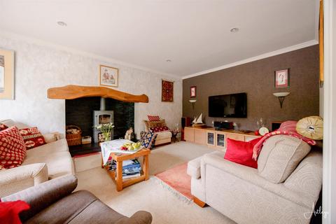 4 bedroom detached house for sale, Penygraig Farm, Blue Anchor, Penclawdd