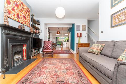 85 Devonshire Road, London, W5 4TS
