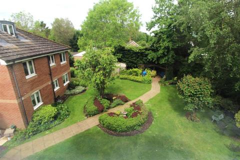 1 bedroom retirement property for sale, Darkes Lane, Potters Bar EN6