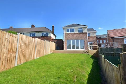 3 bedroom detached house for sale, Greedon Rise, Sileby LE12